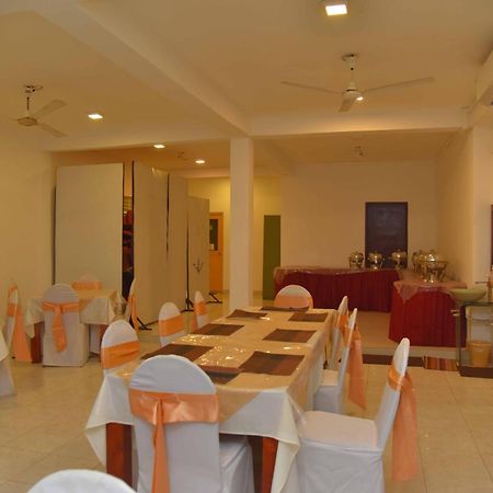 Emarald Holiday Homes Holambra Exterior foto